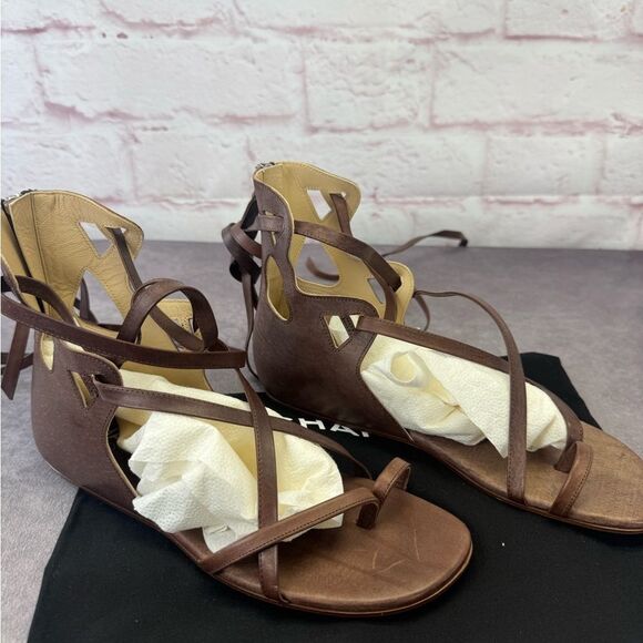 Chanel Interlocking CC Logo Leather Gladiator Sandals 38 - Picture 10 of 10